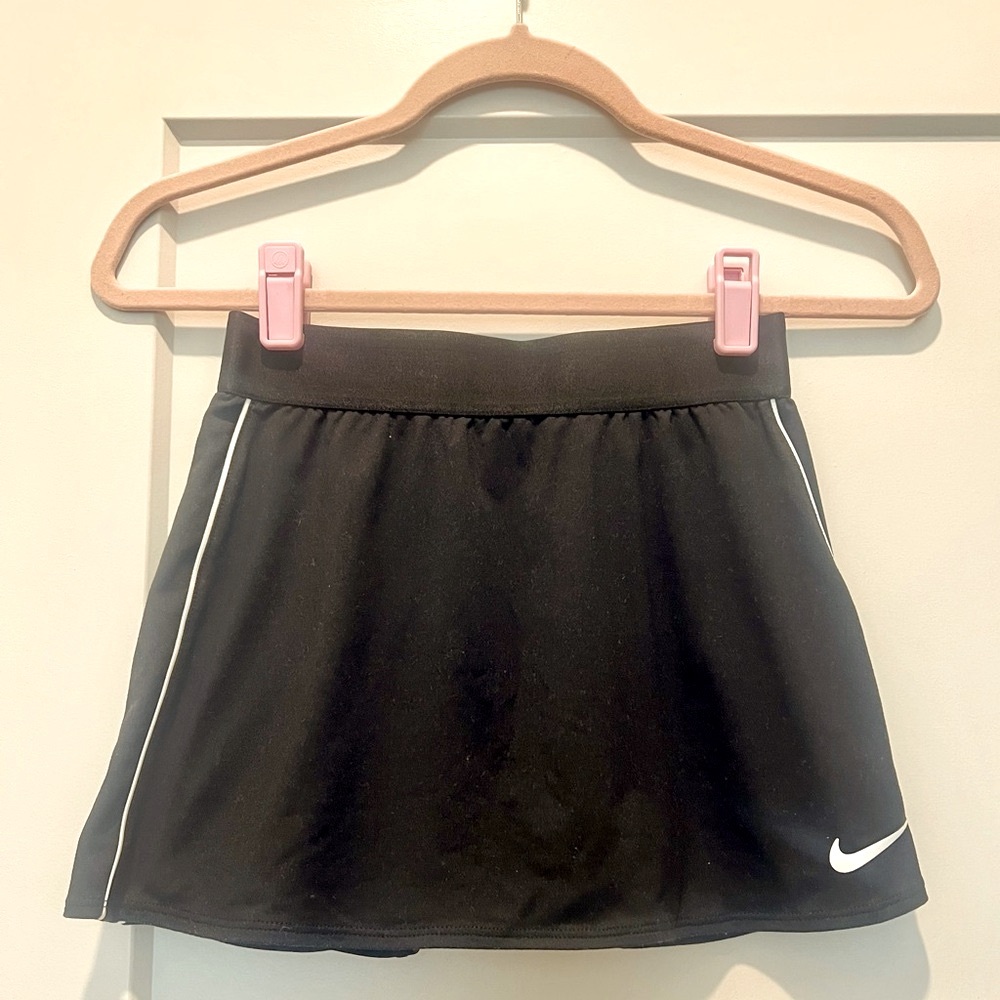 Nike tennis skirt with liner shorts